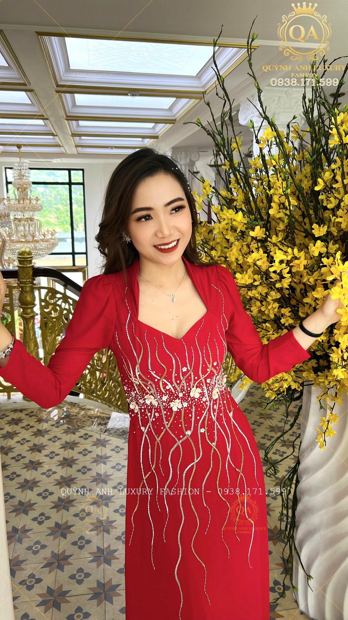 ao-dai-da-hoi-co-nu-hoang-do-tay-dai-dinh-da-cao-cap-hera-dress-5 Áo Dài Dạ Hội Cổ Nữ Hoàng Đỏ Tay Dài Đính Đá Cao Cấp Hera Dress