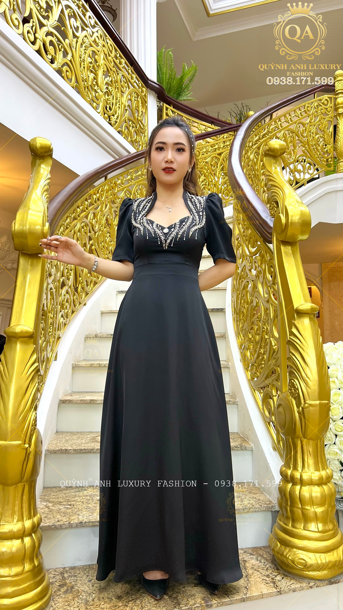 PhotoTrang phục dạ hội lung linh sắc màu đêm chung khảo Miss World Việt  Nam 2022