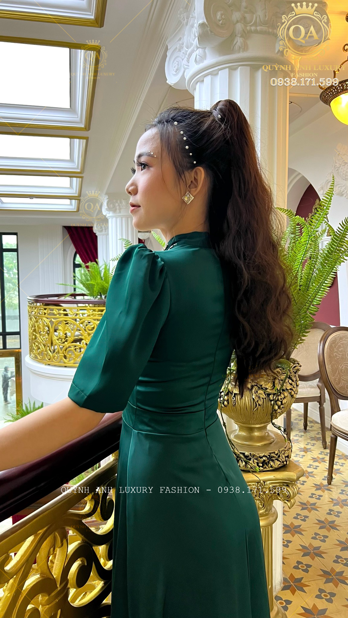 vay-dam-da-hoi-nu-hoang-xanh-la-dinh-da-pha-le-rosaleen-dress-2 Váy Đầm Dạ Hội Nữ Hoàng Xanh Lá Đính Đá Pha Lê Rosaleen Dress