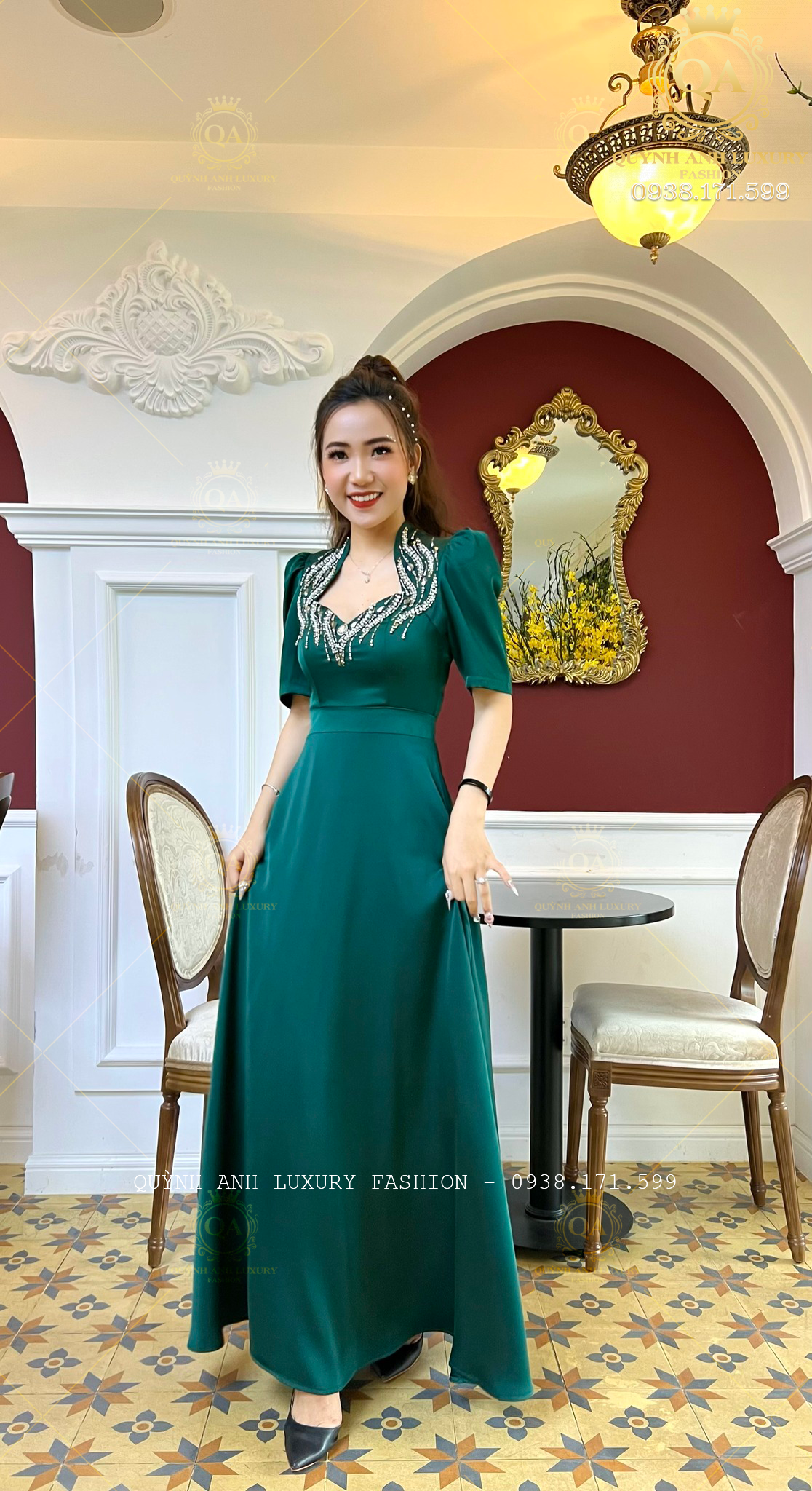vay-dam-da-hoi-nu-hoang-xanh-la-dinh-da-pha-le-rosaleen-dress-3 Váy Đầm Dạ Hội Nữ Hoàng Xanh Lá Đính Đá Pha Lê Rosaleen Dress