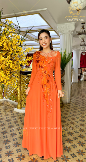 Áo Dài Dạ Hội Đẳng Cấp Trung Niên Dự Tiệc Cam Tươi Nelly Dress