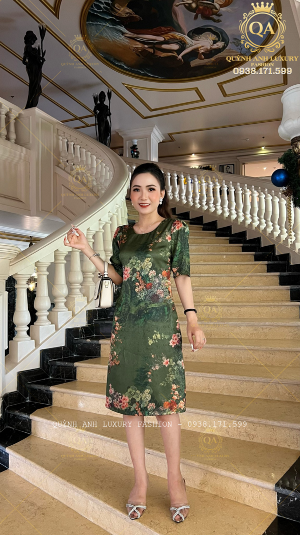 Đầm Suông Hoa 3D Tone Xanh Cổ Tròn Cao Cấp Olwen Dress