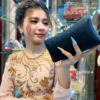 Túi dạ hội trung niên đen hoa đính đá pha lê cao cấp QA15772-4