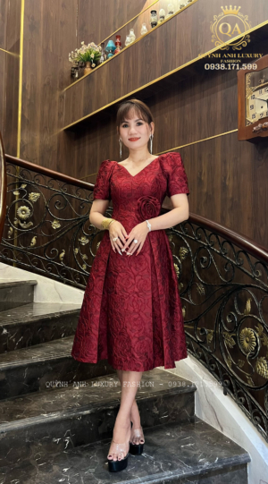 Đầm Xoè Tapta Hoa Đỏ Cao Cấp Frances Dress