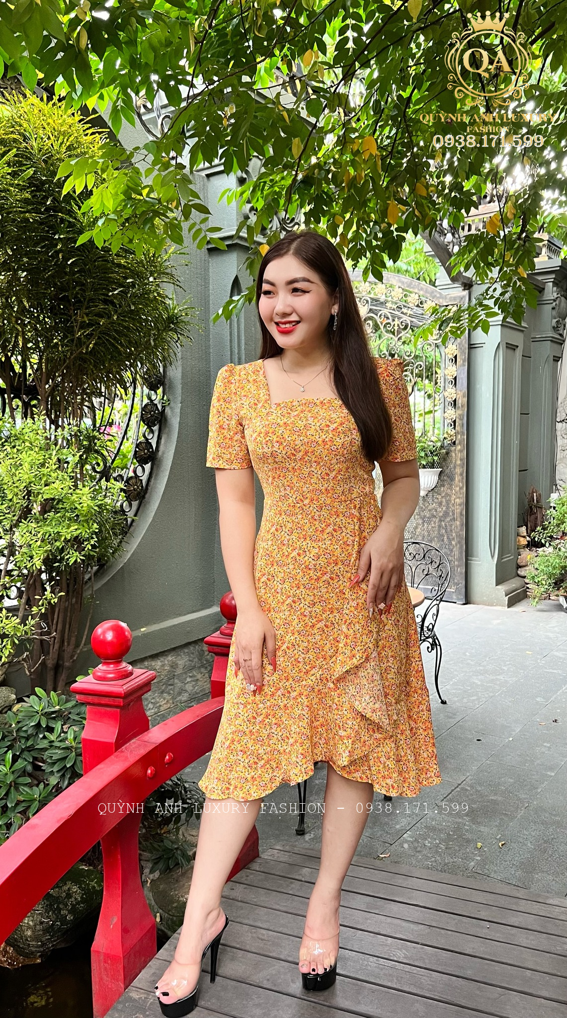 vay-voan-hoa-nhi-vang-hoa-hong-dao-pho-ngay-he-sieu-xinh-hazel-dress-qa6828-1 Váy Voan Hoa Nhí Vàng Hoa Hồng Dạo Phố Ngày Hè Siêu Xinh Hazel Dress QA6828