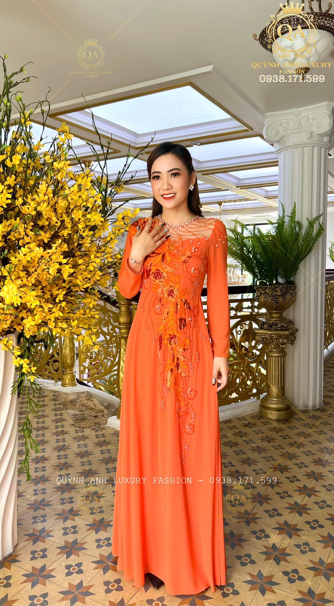 BST áo dài cổ tròn đặc biệt nhất của Quỳnh Anh Luxury Fashion