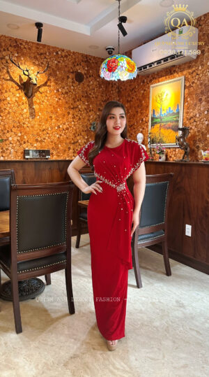 Đầm Dạ Hội Dáng Dài Đỏ Cổ Tròn Kết Ngọc Trai Lily Dress