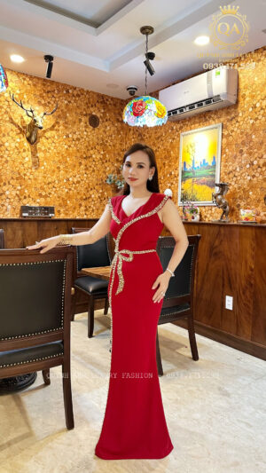 Đầm Dạ Hội Xẻ Tà Đỏ Kết Nơ Đá Trễ Vai Katy Dress