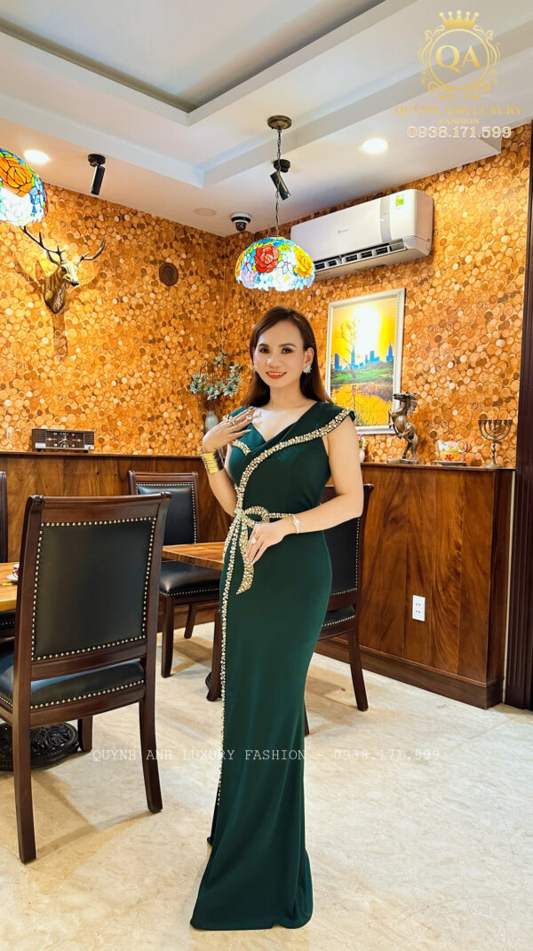 Đầm Dạ Hội Xẻ Tà Xanh Rêu Kết Nơ Đá Trễ Vai Katy Dress