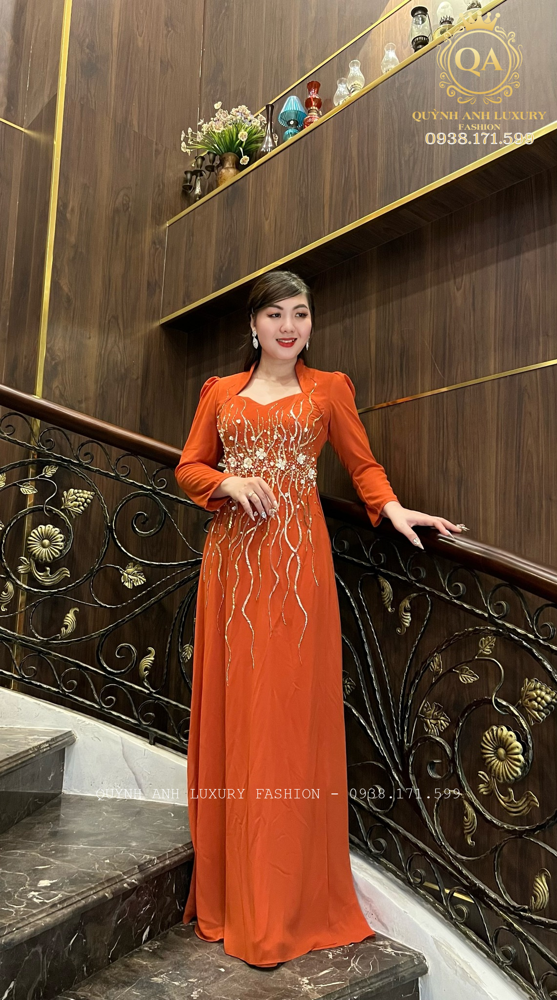 Mẫu áo dài dạ hội nữ hoàng best seller nhà Quỳnh Anh Luxury