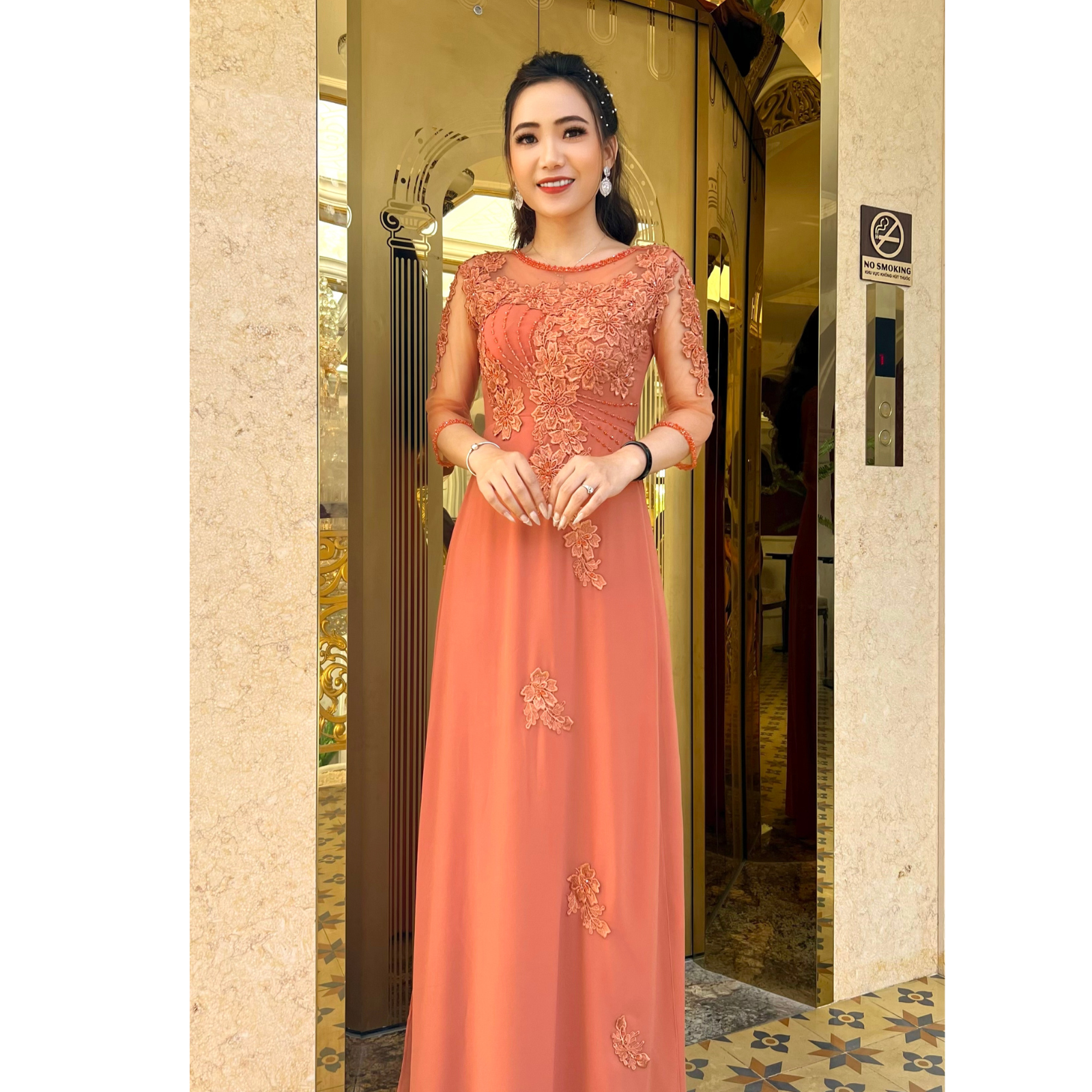 Đầm Quỳnh Anh Luxury Fashion